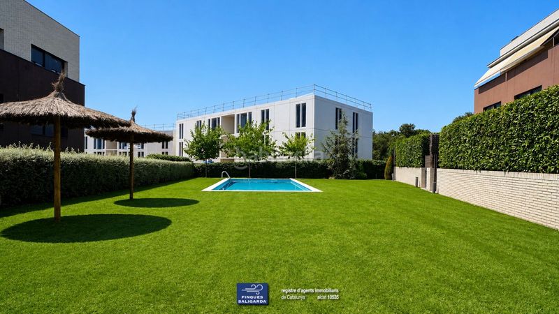 Foto ea8f0b5d-ce88-4440-b7a3-b835ec35f3c5. Dúplex amb calefacció aparcament piscina a Ametlla del Vallès (L´)