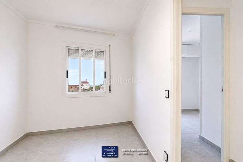 Foto 5ae49622-33d6-47ed-a66f-3d7b399170d5. Flat with heating parking in Montserrat - El Passeig Garriga (La)