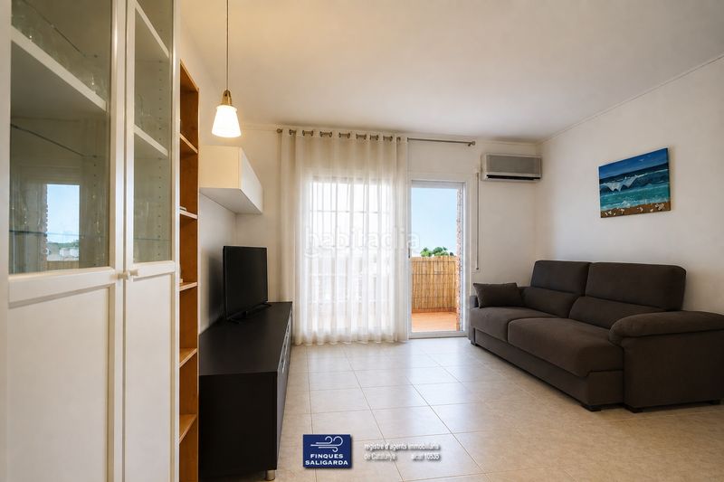 Foto 933084c6-87f8-4b04-bcfd-e62834cb8378. Flat with heating parking in Montserrat - El Passeig Garriga (La)
