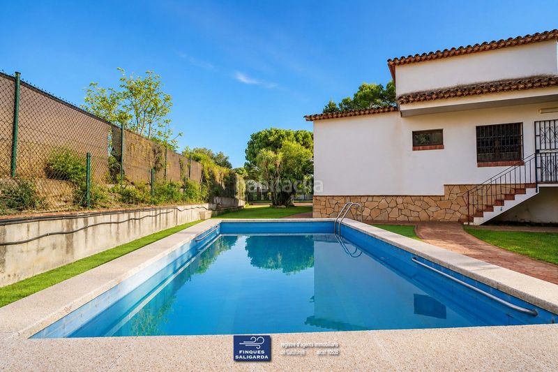 Foto 9e30ca2d-2750-484f-878c-4d554f8a3678. Maison avec chauffage parking piscine dans Cànoves i Samalús