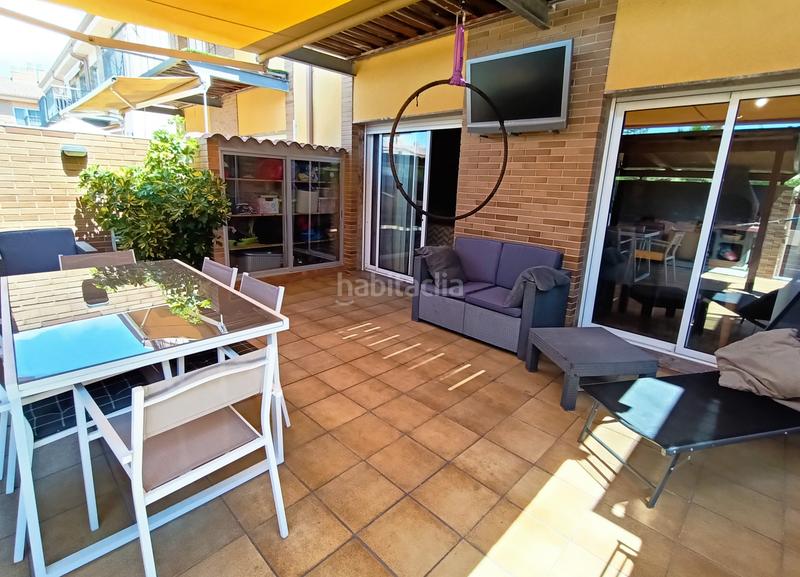 Foto 575dd752-e426-4686-92e7-cfe3df6dd873. Casa adossada a carrer pisa 6 a Els Ametllers Cambrils