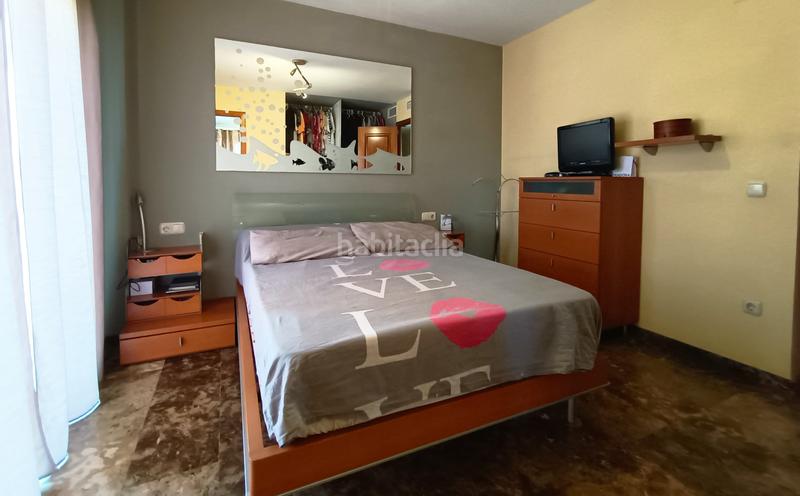 Foto c05fd38b-b312-4121-b5c3-1c1ac28f2fdf. Casa adossada a carrer pisa 6 a Els Ametllers Cambrils