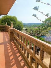 Xalet a Carrer del ponent 11. Chalet independiente en parcela de 2.195m2 con piscina, almacene