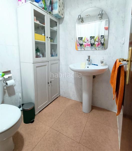 Foto bc5adf2c-88a7-43f3-b94f-2b23bc34fad6. Piso en carrer de santa anna 95b amplio piso en un estado impecable con 3 dorm.(antes 5) y garaje privado en Vendrell (El)