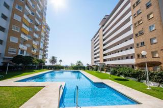 Affitto Appartamento in Playa de los Boliches. Alquiler disponible desde 1 octubre hasta fin de enero 2026  en