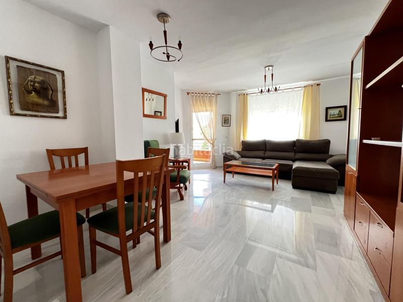 Foto 121e922c-8669-4f54-93f6-fec70791c741. Lloguer apartament amb aparcament piscina a Los Boliches Fuengirola