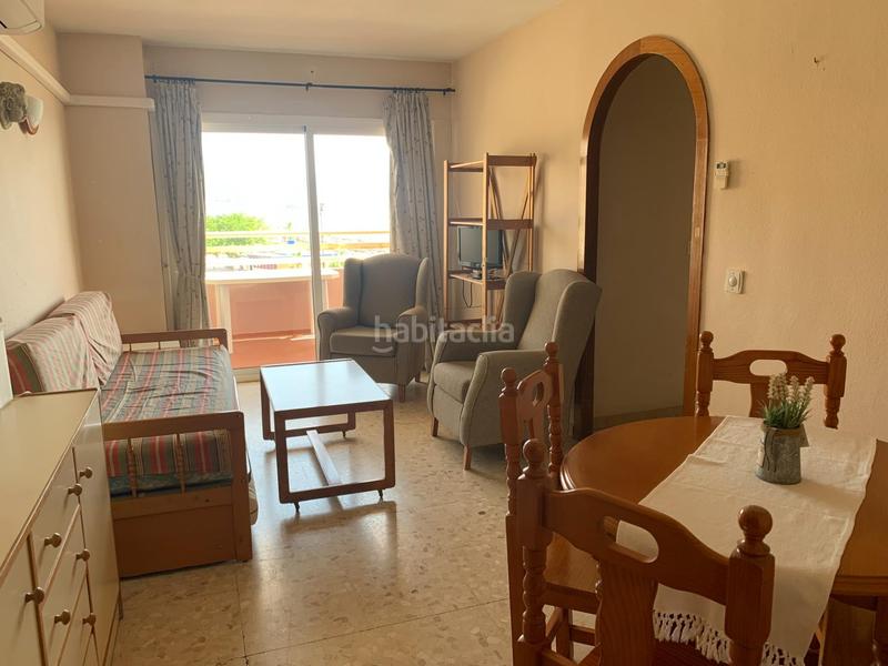 Foto 4af04b9a-4b27-43ea-b50c-7603518e395b. Alquiler piso alquiler por temporadas de invierno o verano. 1 línea , 1 dormitorio. piscina en Fuengirola