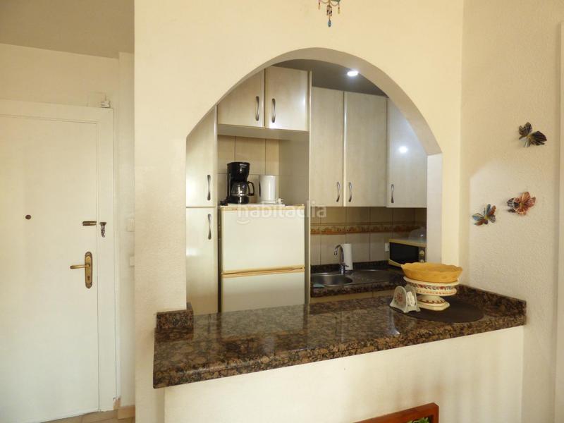 Foto 15bd4cc7-c463-4d24-89f7-f7fe0fab9a41. Rent flat with parking pool in Playa de los Boliches Fuengirola