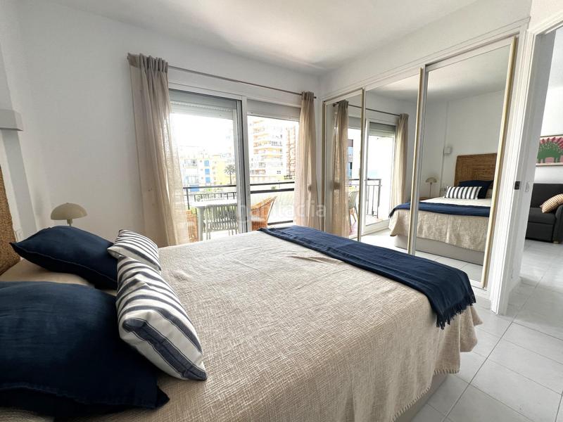 Foto 0fc0f379-54b1-4053-9d26-f8b56f41cb1f. Rent apartment with pool in Playa de los Boliches Fuengirola
