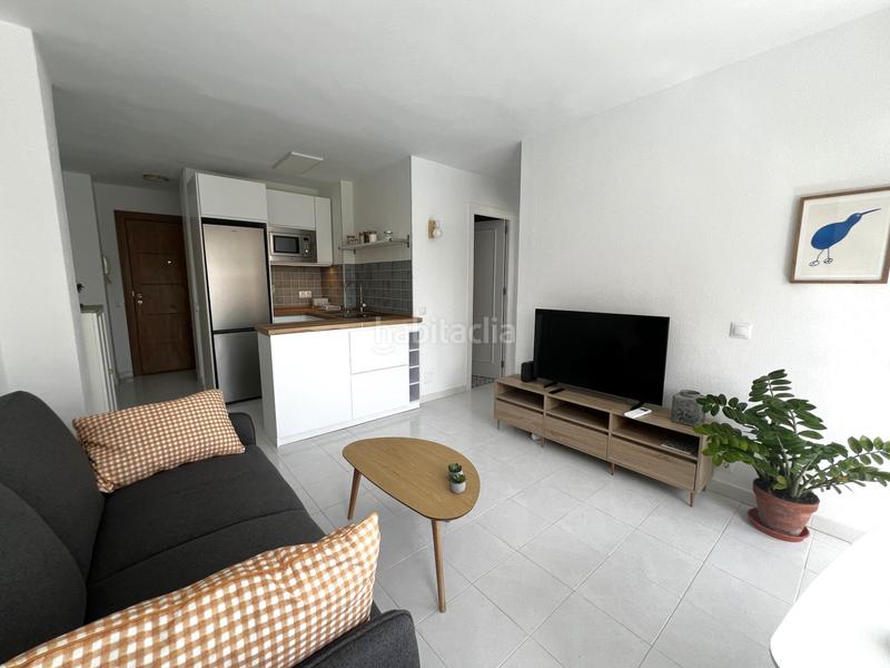 Foto f33983d7-47cf-4d23-a8f8-041a2dba2df5. Rent apartment with pool in Playa de los Boliches Fuengirola