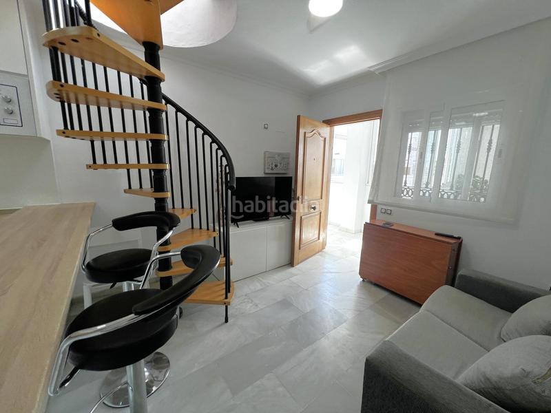 Foto 0c0d71b3-dc88-48ab-8002-055c7a229d16. Lloguer apartament amb piscina a Los Boliches Fuengirola