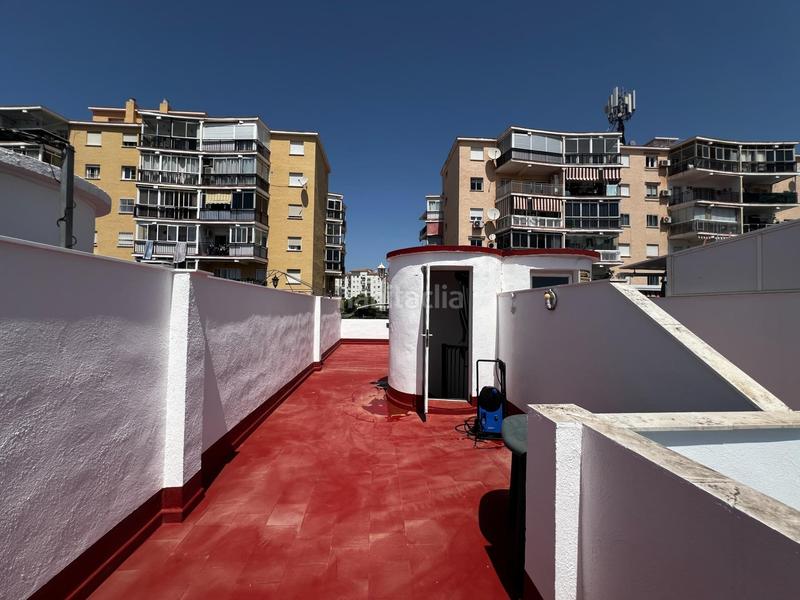 Foto ed9a4552-36bb-4669-aae9-70f8f9243bde. Lloguer apartament amb piscina a Los Boliches Fuengirola