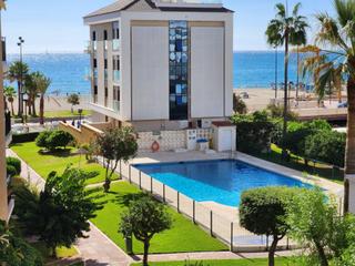 Location Appartement à Playa de los Boliches. Alquiler desde octubre 2025 a final de abril 2026 en los boliche