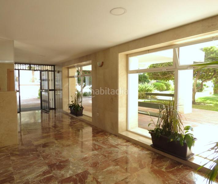 Foto c926ea7d-fb55-432b-97da-1d53e4643e6a. Affitto appartamento con parcheggio piscina in Playa de los Boliches Fuengirola