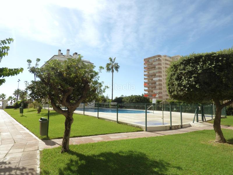 Foto f575b1f9-703d-4b06-a5a9-352856457849. Affitto appartamento con parcheggio piscina in Playa de los Boliches Fuengirola