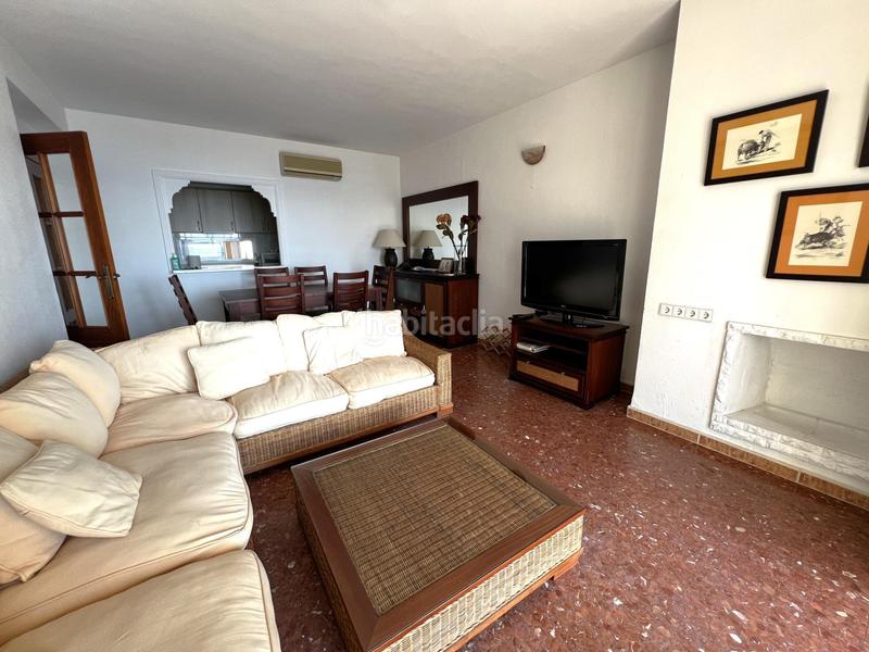 Foto 8a8bdc28-57af-439c-b62a-7011a5a03a6e. Alquiler apartamento alquiler desde 15092025 hasta 31052026 en 2 linea . 2 dormitorios en Fuengirola