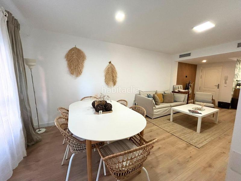 Foto f069e2e5-fb55-41af-9c4a-8fe446475574. Apartamento espectacular piso boliches. 3 dormitorios. 2 baños. garaje. piscina. pista de padel. en Fuengirola