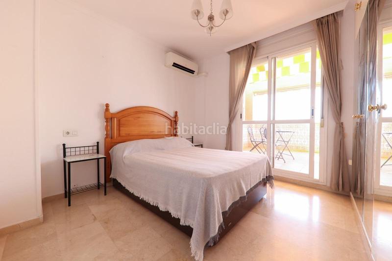 Foto e8f144f0-432a-4c94-8cc3-5e6c5dd9e40a. Àtic amb calefacció aparcament piscina a Centro ciudad Fuengirola