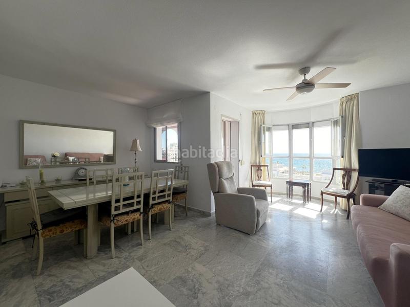 Foto fb965813-cc12-4d05-9dbd-d80a329f7b48. Lloguer apartament amb aparcament piscina a Playa de los Boliches Fuengirola