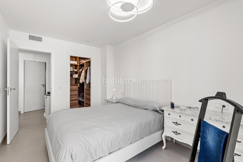 Foto 915a1b25-5085-4b4c-b4a0-a58e2c14d108. Apartament amb calefacció a Puerto Deportivo Fuengirola