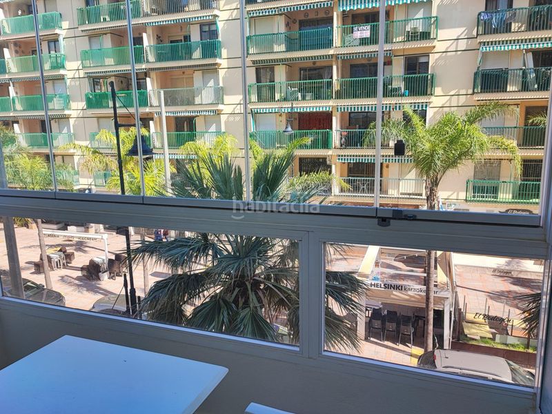 Foto cdd00769-0f0b-4ecf-9c0c-63e7e5fdcf81. Estudi amb piscina a Puerto Deportivo Fuengirola