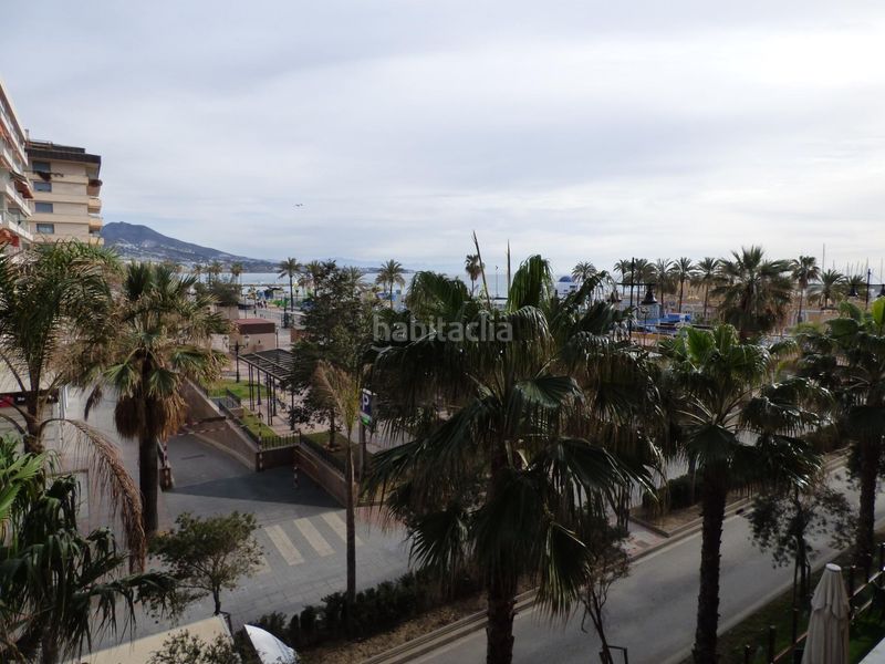 Foto d3de2b02-292f-4f33-ac2b-e6427a4ab6ac. Estudi amb piscina a Puerto Deportivo Fuengirola