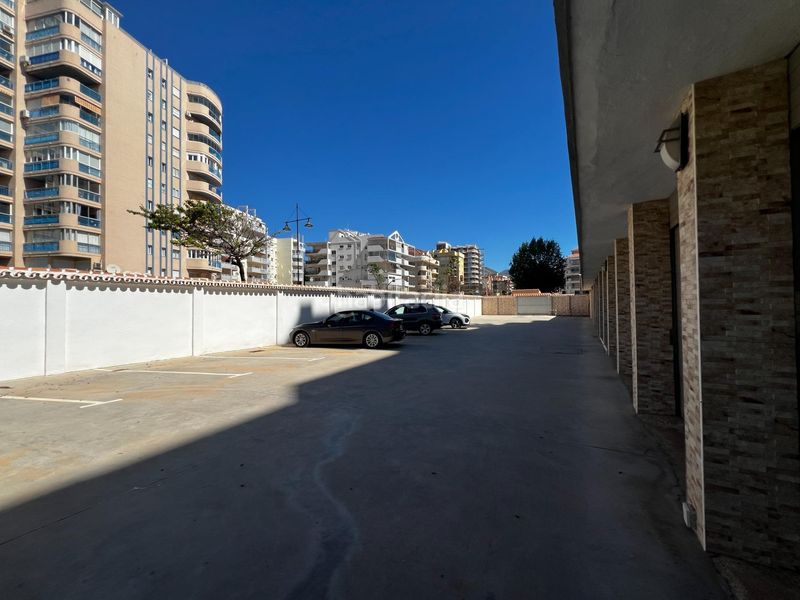 Foto f2ce1990-cb29-4928-ba47-df720898ae2f. Pis amb aparcament piscina a Las Gaviotas - Carvajal Fuengirola