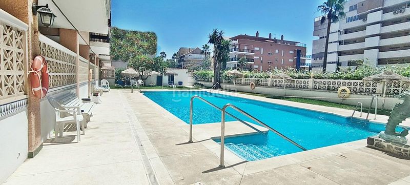 Foto 9ada2642-5047-489b-bb89-2911a5472c9b. Pis amb aparcament piscina a Las Gaviotas - Carvajal Fuengirola