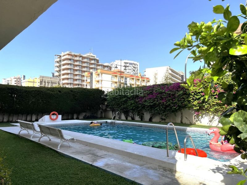 Foto d3e53938-f824-474c-b67f-c3d59bfec5d5. Lloguer apartament amb aparcament piscina a Las Gaviotas - Carvajal Fuengirola