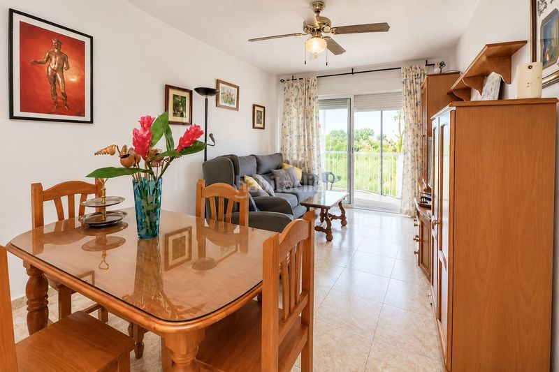 Foto 93d2b985-a18b-45c1-be21-78b6884c66ce. Miete appartement mit parking pool in Las Gaviotas - Carvajal Fuengirola