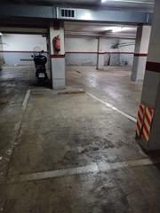 Aparcament cotxe a Centre-Cordelles