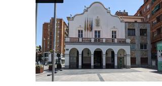 Aparcament cotxe a Centre-Cordelles. Parking zona ayuntamiento