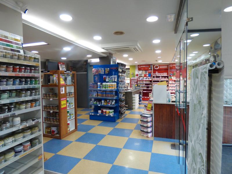 Foto 49de0146-ccdc-4ecf-8dff-71fc3e933bfe. Traspaso local comercial local centrico en Catalunya - Fontetes Cerdanyola del Vallès