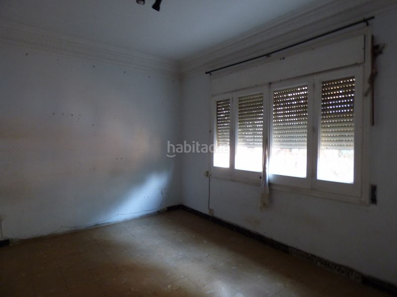 Foto c01b99a7-6ecc-4a8a-bf51-c555f0a55af1. Casa a Prosperitat Barcelona