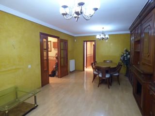 Piso en Catalunya - Fontetes. Ideal para grandes familias