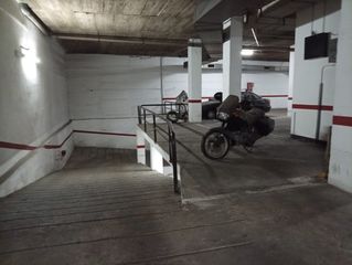 Posto auto in Pont Vell. Ideal 2 coches y motos