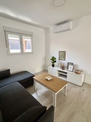 Appartement à Valleaguado-La Cañada. Apartamento reformado a estrenar junto a avenida de la cañada