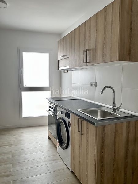 Foto 60e0b859-c04c-4339-b437-0ed30302cc8d. Apartament amb calefacció a Valleaguado-La Cañada Coslada