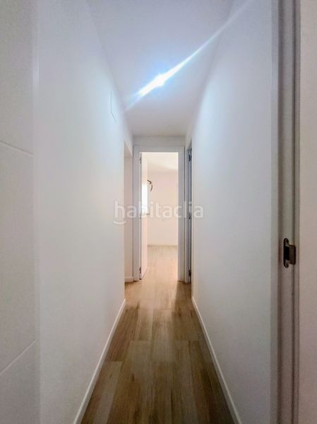 Foto b114d706-d9c6-4601-86a8-baa9e42e0134. Dúplex amb calefacció a Valleaguado-La Cañada Coslada