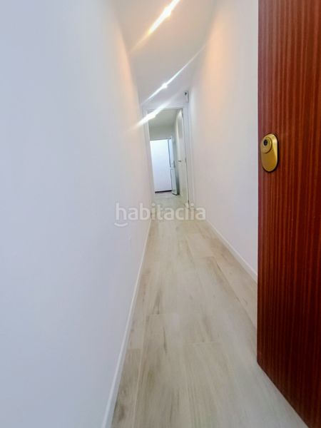 Foto dfacbdfd-bb1e-48b1-88d2-a49772c0a120. Dúplex amb calefacció a Valleaguado-La Cañada Coslada