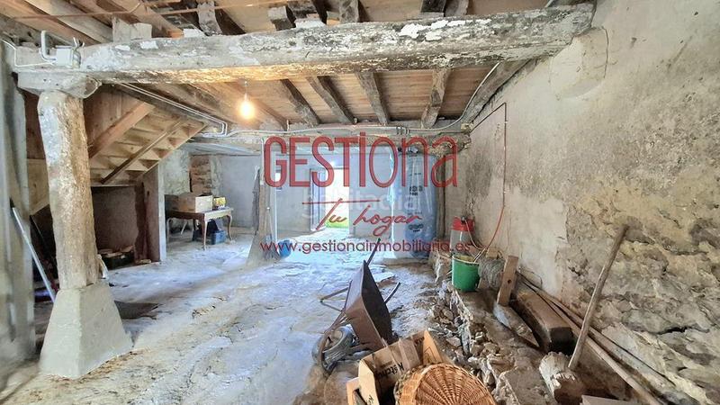 Foto 0c9c6a3e-f469-47bf-8530-ff974d252a46. Casa adossada amb calefacció aparcament a Solórzano