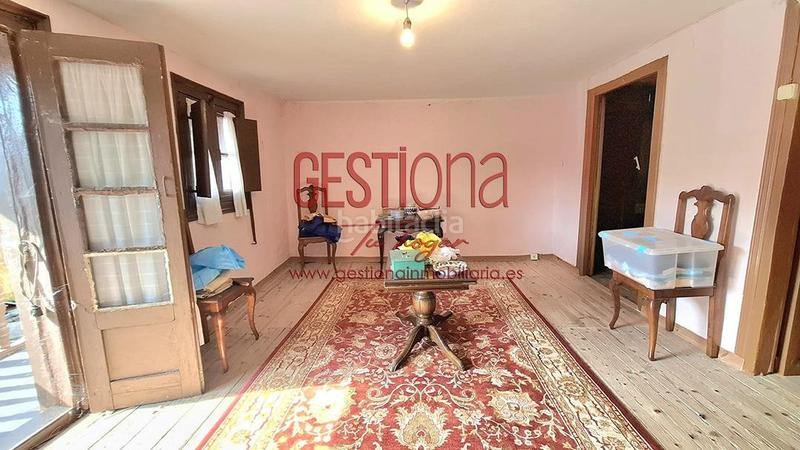 Foto 3490e8fc-75af-4de1-8d79-52e366edb8e3. Casa adossada amb calefacció aparcament a Solórzano