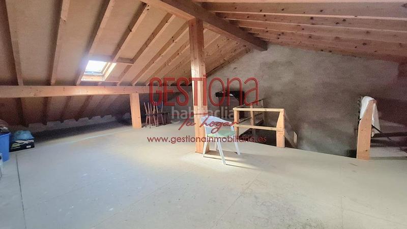 Foto 50e42dcc-3123-4de4-ba4a-dc33bcf887b2. Casa adossada amb calefacció aparcament a Solórzano