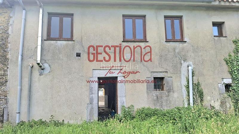 Foto 769f8016-5a92-4139-be5d-ca2d2a36143c. Casa adossada amb calefacció aparcament a Solórzano