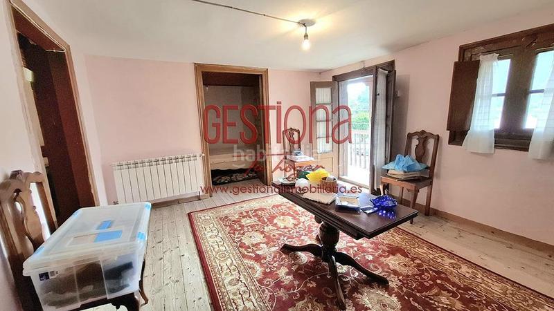 Foto 982ae6a9-ba23-484b-9c24-b9bdd76c1d7f. Casa adossada amb calefacció aparcament a Solórzano