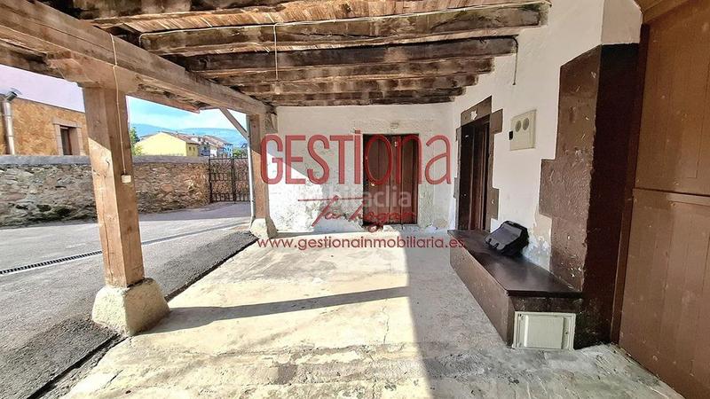 Foto ba621a3f-d9da-41e4-ab43-a6e0e8f5ddce. Casa adossada amb calefacció aparcament a Solórzano