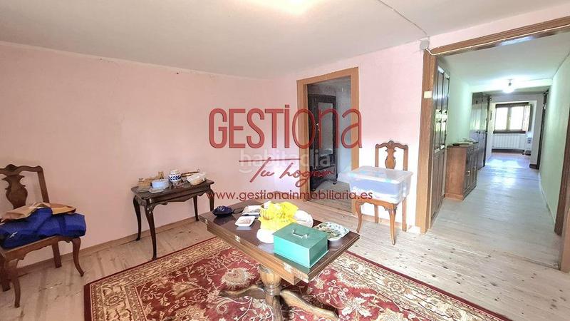Foto c6dfd842-bd3d-450a-8257-36562e9b3224. Casa adossada amb calefacció aparcament a Solórzano