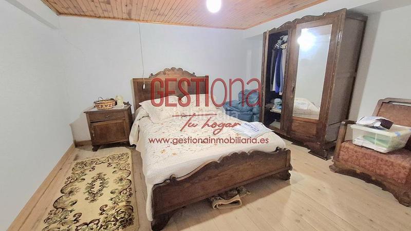 Foto e42b2f64-12da-4045-9333-ab03083bc5a3. Casa adossada amb calefacció aparcament a Solórzano