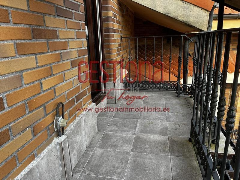 Foto a2300a94-63d6-4e70-81c0-754a31daad87. Àtic amb calefacció aparcament piscina a Palacio Noja