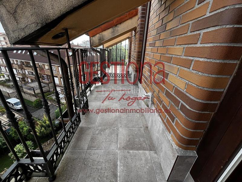 Foto c1f2f68a-989b-4092-832e-eb77fb70896d. Àtic amb calefacció aparcament piscina a Palacio Noja